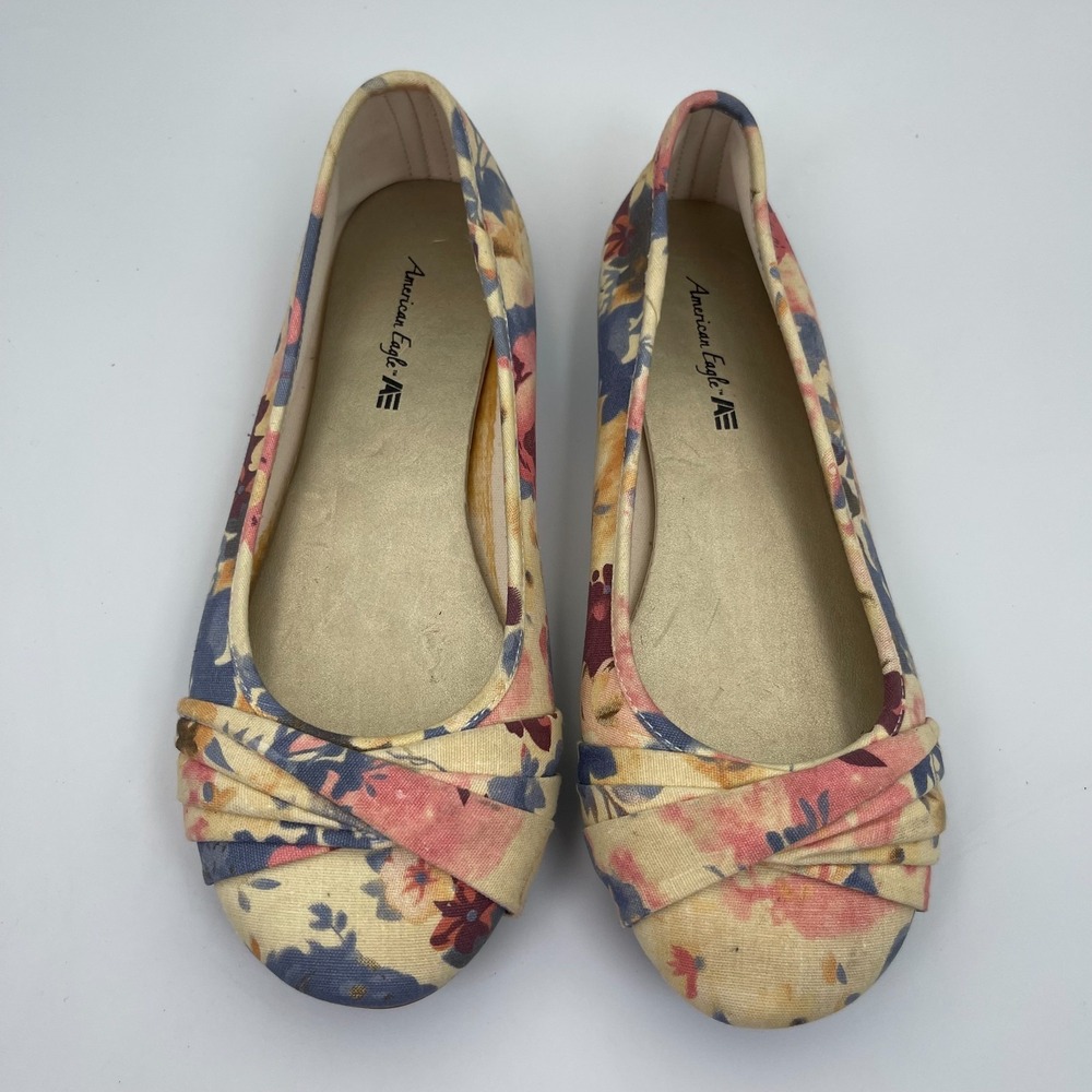 American Eagle Ballet Flats Shoes Women's Size 6.5W Floral Criss-Cross Pleated